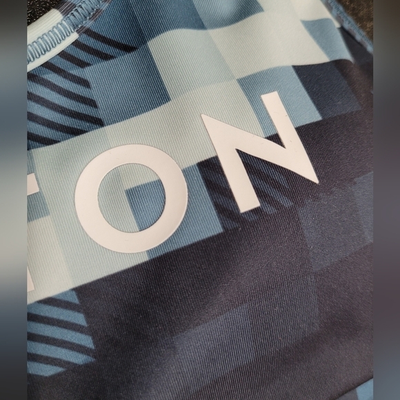 Peloton Adidas Digi Motion Believe This Sports Bra - Size M - Picture 8 of 12